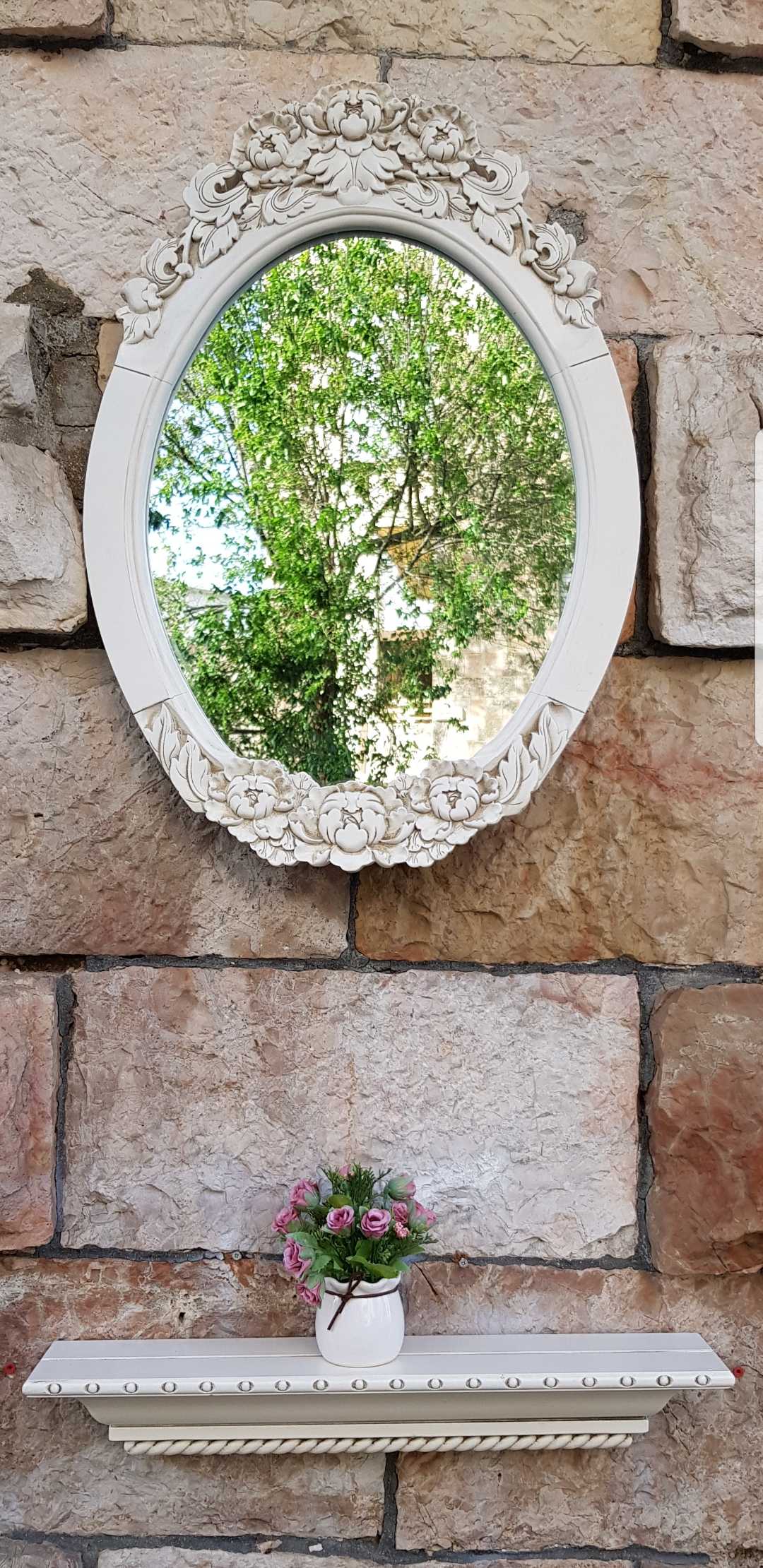 מדף מעוצב